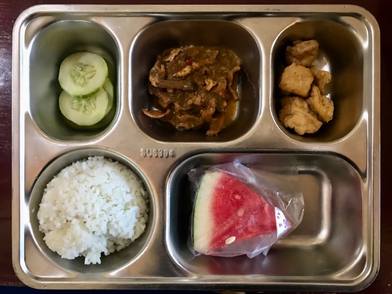 Menu MBG di SMK NEGERI 3 PEKANBARU, Kota Pekanbaru